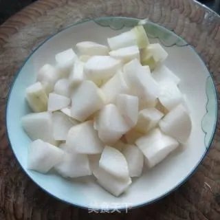 牛腩炖萝卜