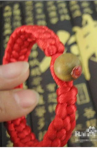 怎样编织手链,图上的那种