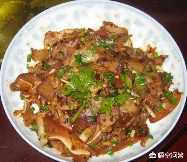 调熟猪头肉的配料怎么做才好吃呢？