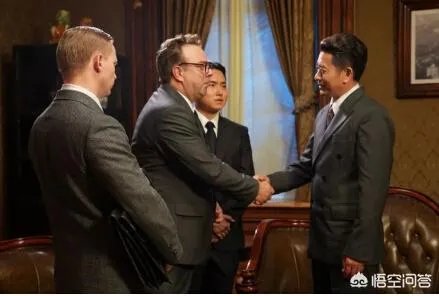 《外交风云》里的翻译演员们会说英语吗?