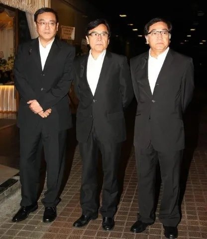秦沛与尔冬升竟然是兄弟 揭秘两兄弟成长之路