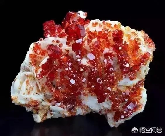为什么有些中国人钟爱玉石,而有些印度人钟爱宝石?是因为民族性格不同吗?
