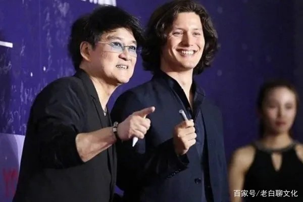 周华健30岁儿子正式出道,之前深藏儿子,为什么现在愿意让儿子出道?