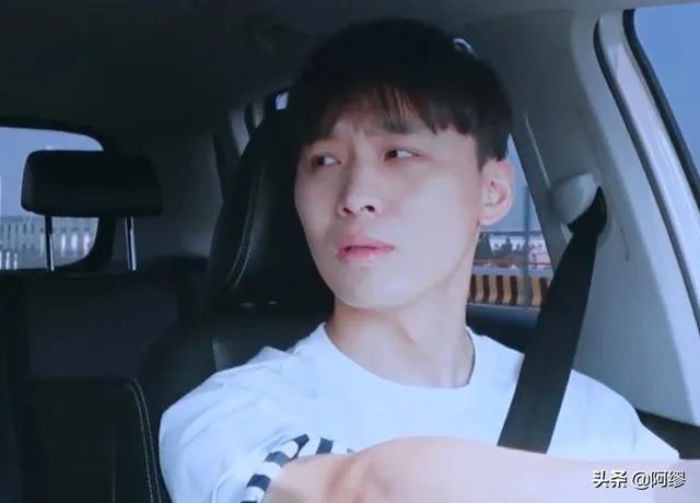 为什么说陈翔不如张恒狠,但毛晓彤比郑爽聪明?