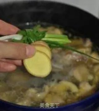 山药炖鸡