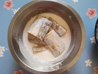 炸带鱼
