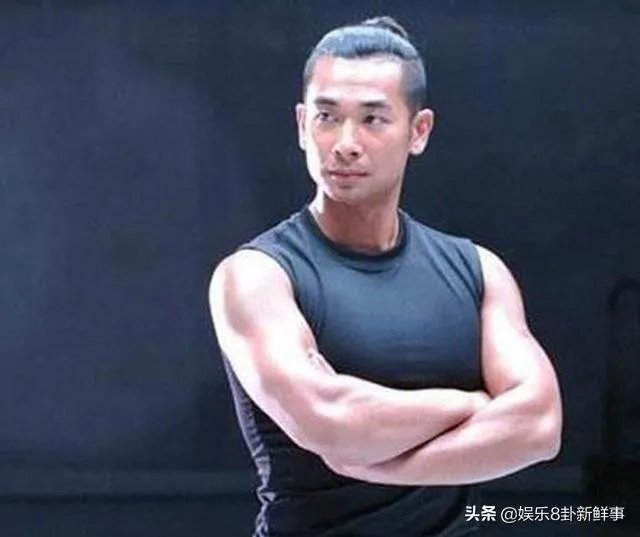 吴京和甄子丹哪个是真正的硬汉?