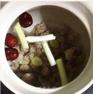 萝卜羊肉汤