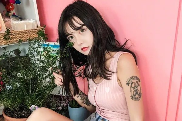 小猪先生高调宣布结婚消息,韩安冉为何表示强烈反对?