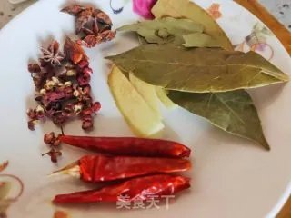 煮毛豆