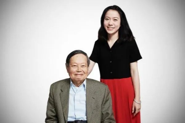 翁帆和杜致礼像吗