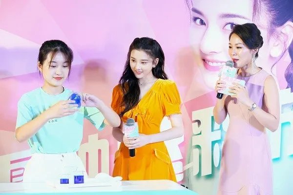 “乐而雅零触感”焕新上市 和宋祖儿一起趣享“少女力聚场”