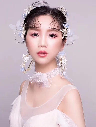广州有化妆学校吗?