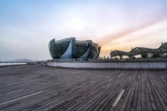 江苏徐州市公务员待遇怎么样,一个月工资大概有多少?