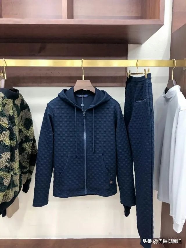运动套装有好看的吗?