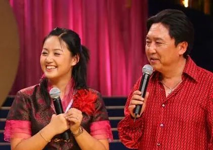 郭德纲经常拿于谦的老婆开玩笑,于谦的老婆会不会生气呢
