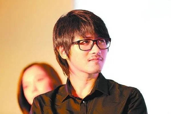 韩寒和郭敬明两人有何渊源?为何一直有人拿他们俩作比较?