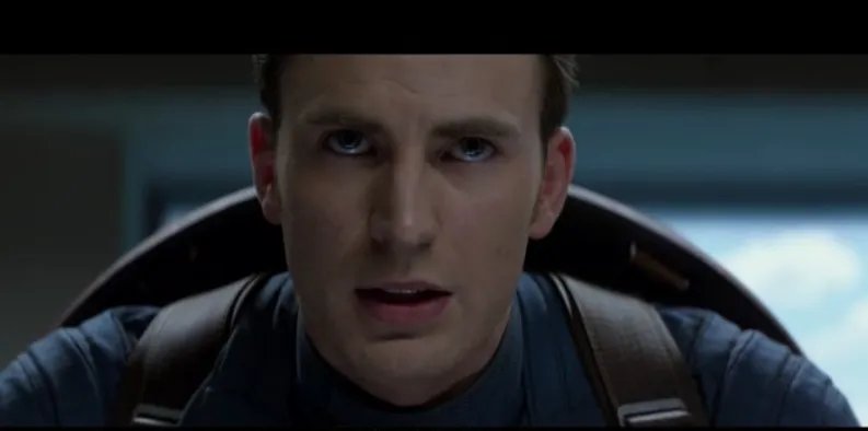 最后的AvengersAssemble是由美国队长喊而不是钢铁侠是为什么?