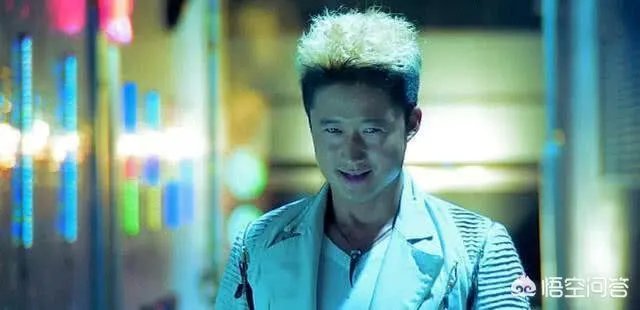 吴京和甄子丹哪个是真正的硬汉?