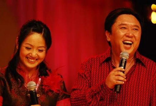 郭德纲经常拿于谦的老婆开玩笑,于谦的老婆会不会生气呢