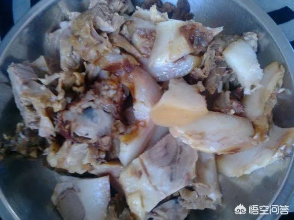 调熟猪头肉的配料怎么做才好吃呢？