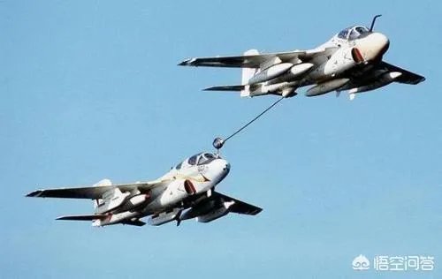 你怎么看歼15伙伴加油机横空出世,让歼-15舰载机飞行航程更远,航母作战力更强?