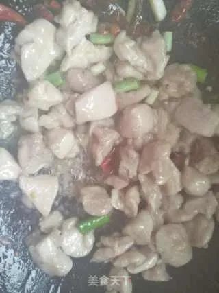 川香宫保鸡丁