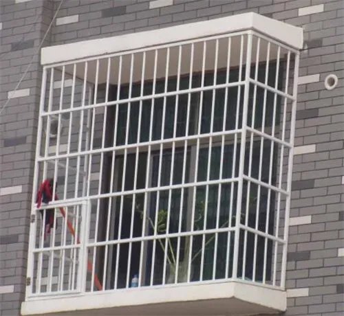 防盗网和防盗窗哪个好 比一比就知道了