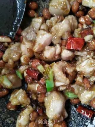 川香宫保鸡丁