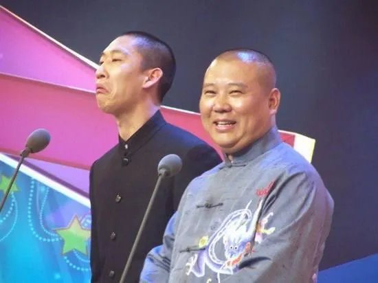 曹云金有师傅吗?