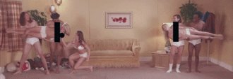 黑丝巨乳萌妹遭遇邪恶触手！寻觅爆点的动态图