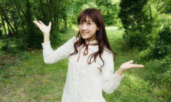 李艺彤直播打人是真的吗？