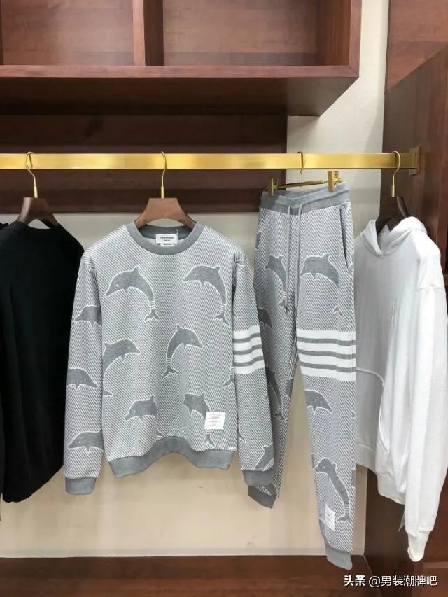 运动套装有好看的吗?