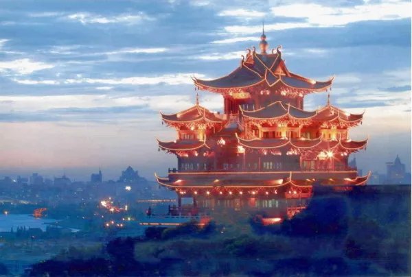 杭州有什么好玩的地方适合年轻人去?