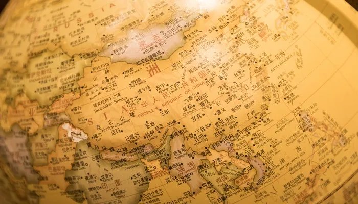 地球的寿命 地球的寿命大约有多少亿年