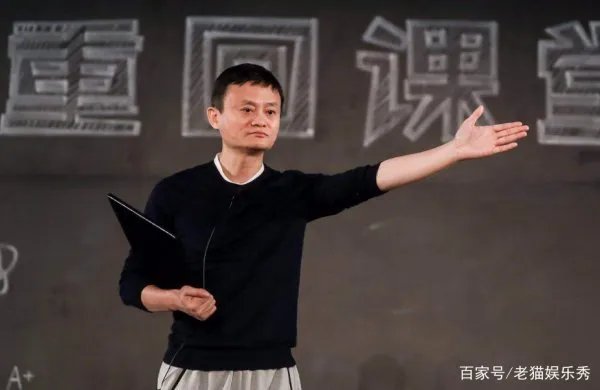 马云节目上问星爷：我一天进账百亿，星爷一句话让马云佩服，他是怎么说的？