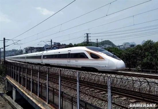 中国最赚钱的高铁也亏了 京沪高铁半年亏损10-15亿