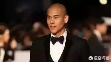 国内外有哪些明星秃头了依然很帅的?