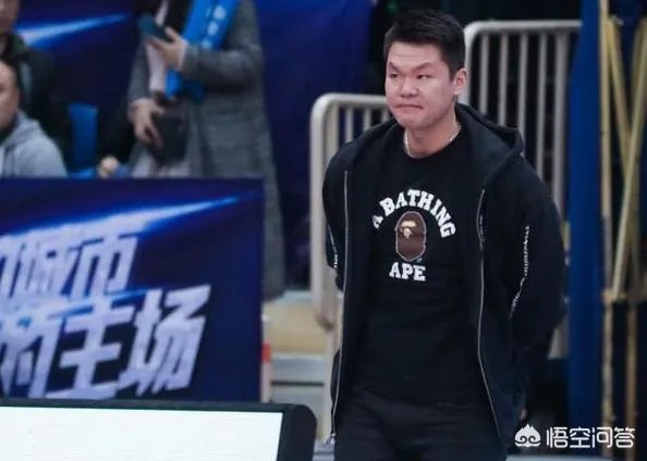 莫雷年薪5500万,那么CBA顶级总经理朱芳雨年薪多少?