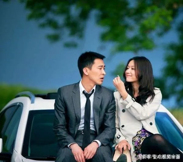 徐静蕾否认怀孕,她也没承认有结婚啊。真相是怎样的?