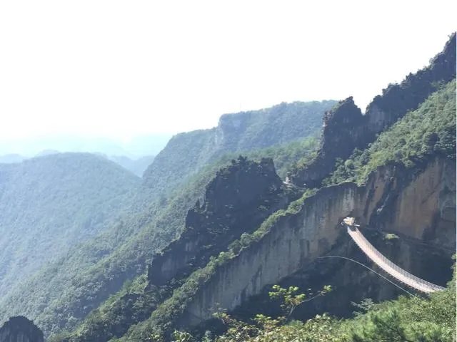 重庆出发3天自驾游攻略求推荐?