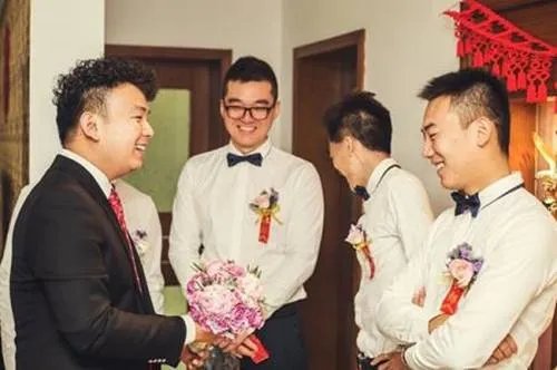 伴郎婚宴致辞 结婚时伴郎致辞该说什么
