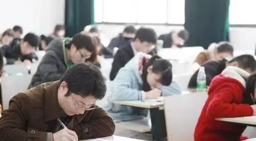 国考热门职位竞争近6000比1,国考热为什么一直居高不下呢?