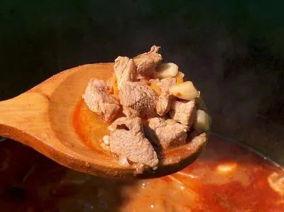 鸽子汤有什么功效呢 鸽子汤要怎么炖最营养