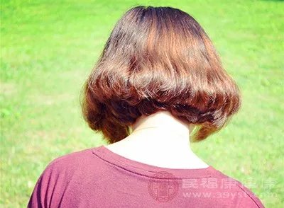 梳头的好处 这样做可以帮你保护头发