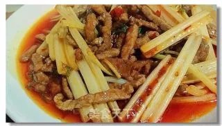 芹菜炒牛肉