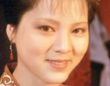贾宝玉对袭人是什么样的感情?为何那么依恋她