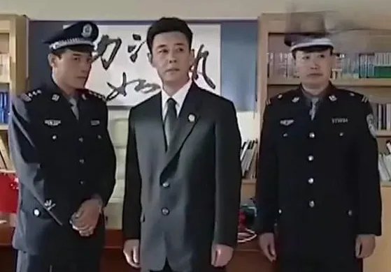 钟建民 洪山 龙副局长是哪部电视