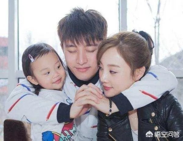 李小璐和PGone的事迹已经上了韩国报纸,对此,你怎么看?