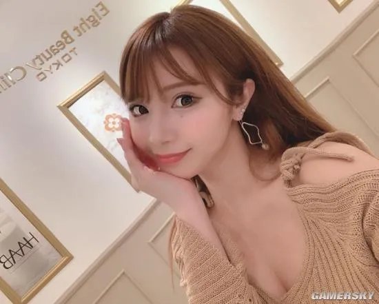魅惑体态惹得神魂颠倒 11区受付娘海里Kairi福利赏